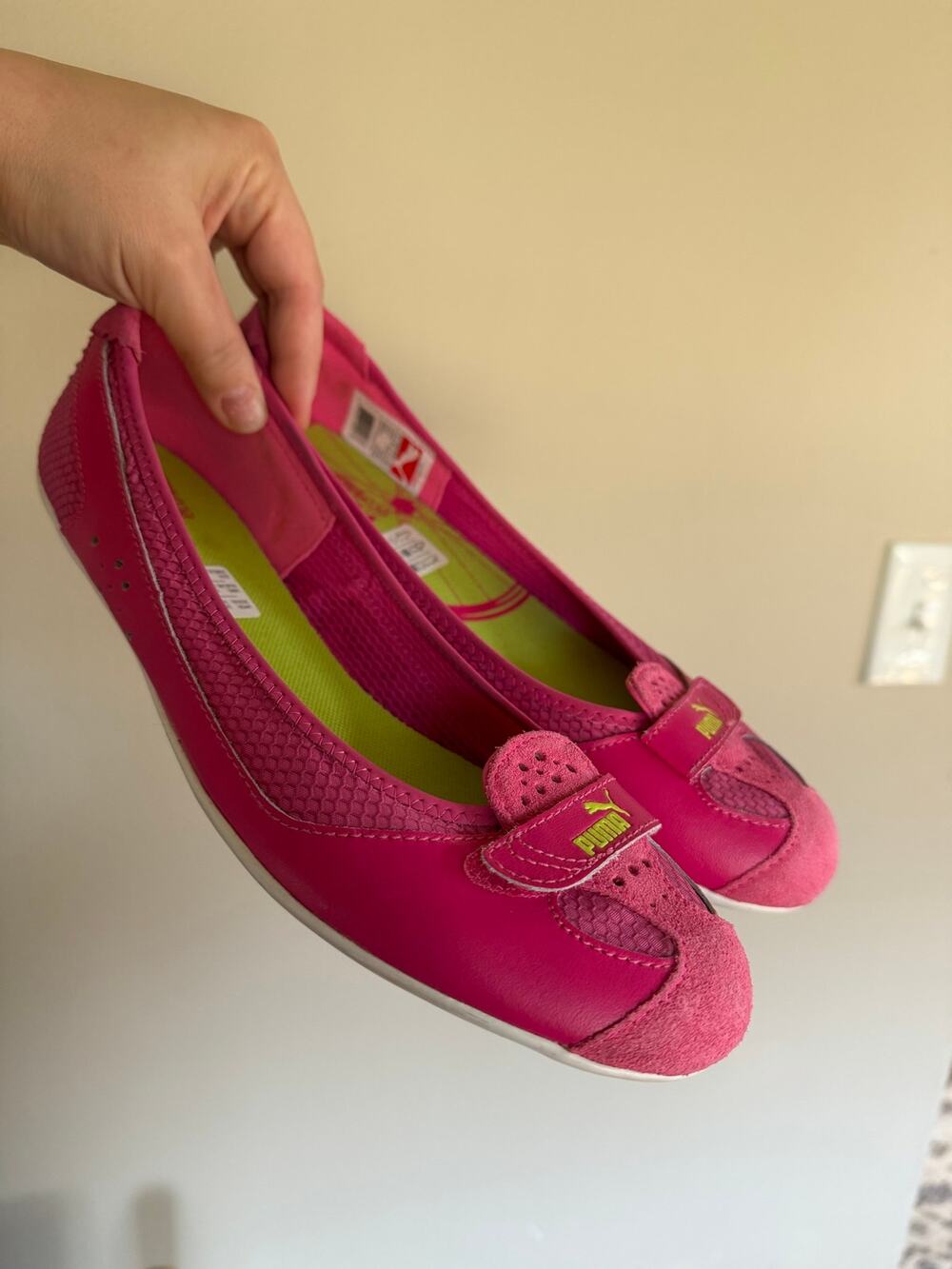 Excellent Puma Y2K hot pink leather mesh ballet flats US 9/ EUR 40